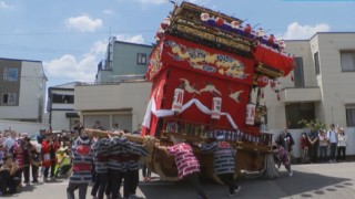 なぜ車輪を使わない? 落としたら一生の恥! 重さ5tの山車 を8人で担ぐ愛知県・知立市の「知立まつり」