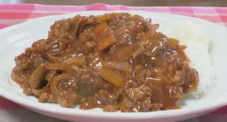 味も材料も衝撃的？！誰もが知る3つの食材で40年前食べたハヤシライスの味を完全再現！