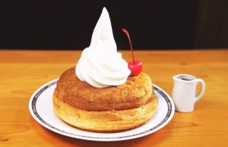 コメダ珈琲店の風味豊かな大人気スイーツ「シロノワール」の生地にはこだわりの秘密が!モーニングの食べ方のウラ技も紹介!