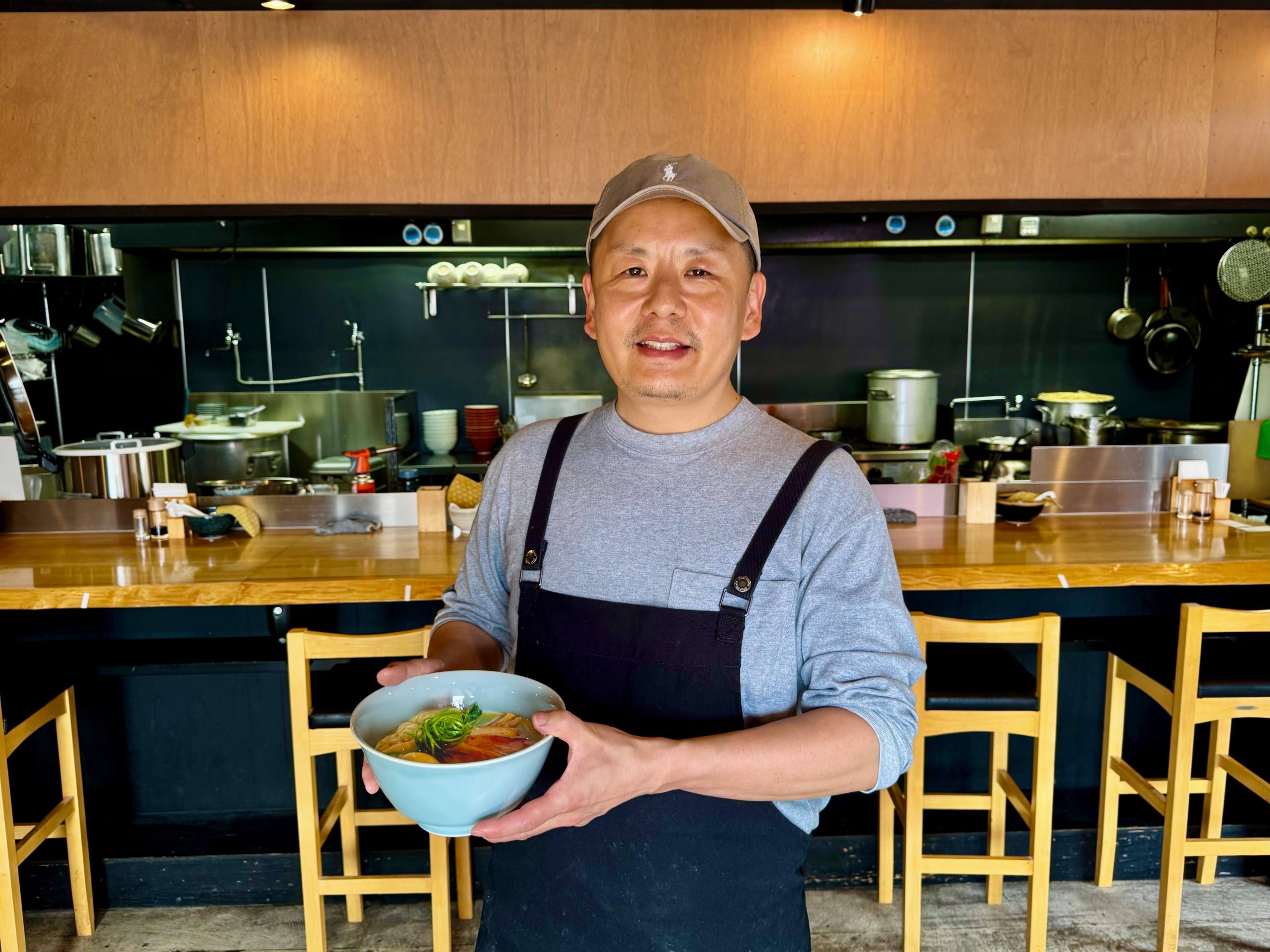 ラーメン数珠つなぎ第六弾!名古屋コーチンと魚介の透き通るうまみ、香り立つ至高の塩そば「麺 㐂色(きいろ)」