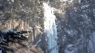 気象予報士オススメの絶景！？恋路ヶ浜から見える “だるま朝日”とは？高山市の氷瀑は圧巻