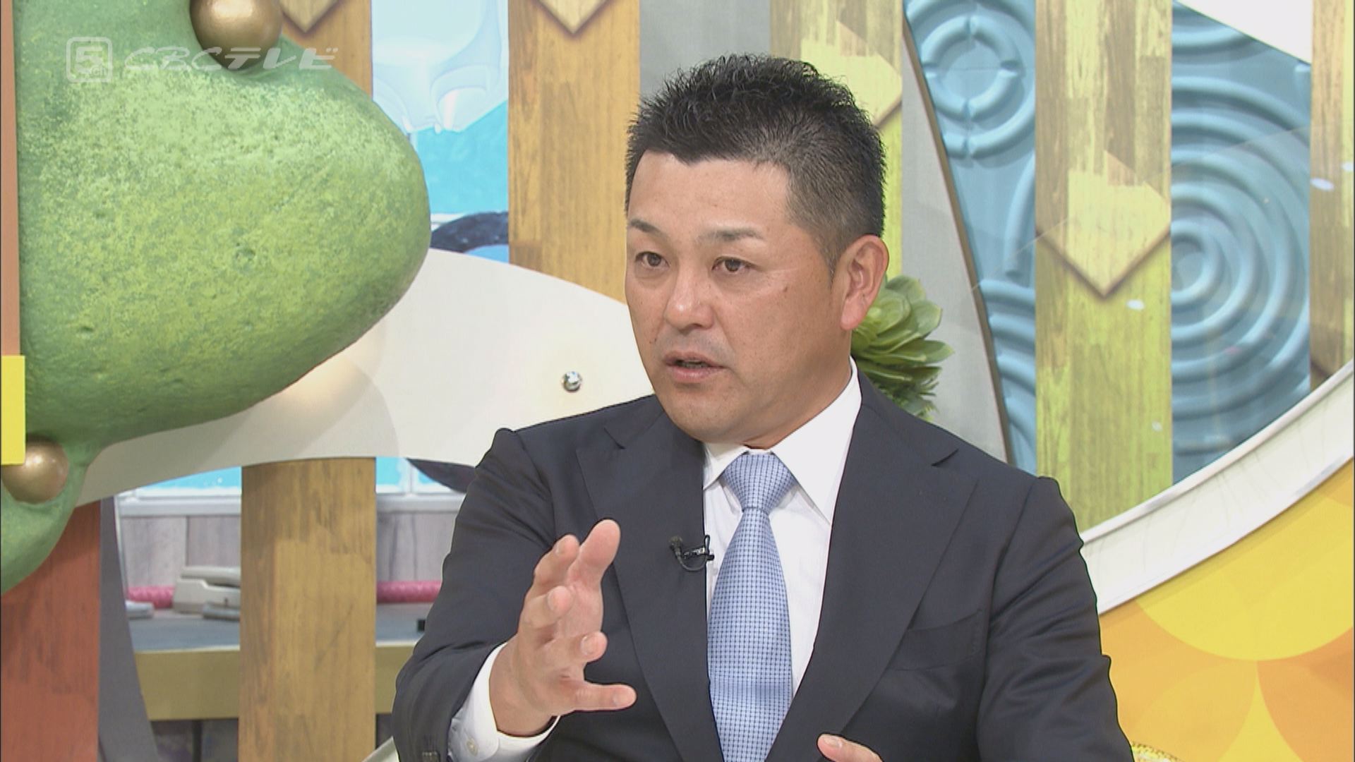 「すべての球種を勝負球に」―。レジェンド谷繁氏が大野奨へキャッチャーの極意を伝授