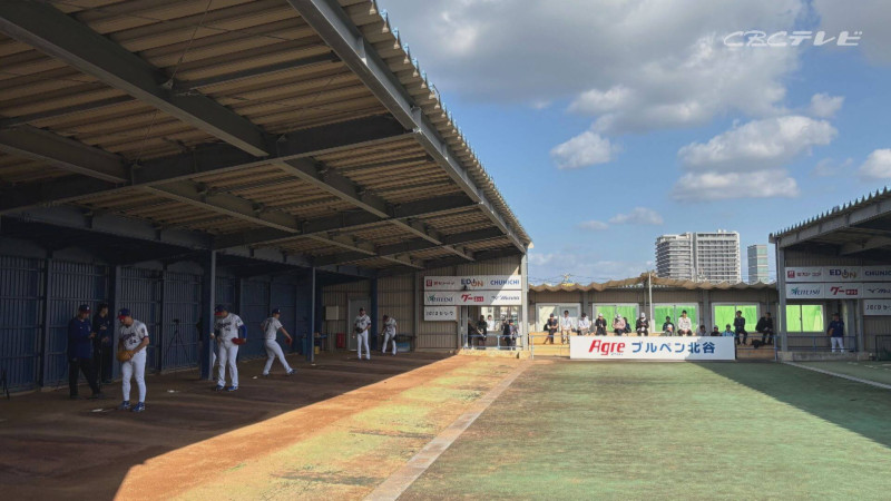 竜の「投手王国」復活への手応え！沖縄キャンプブルペンで見た圧巻の光景