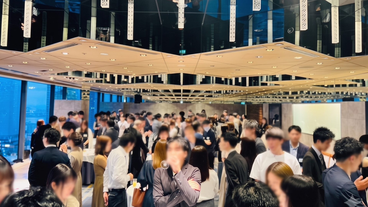 写真提供：株式会社IBJ