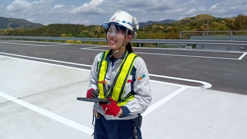 CBCテレビ me:tone編集部　大有建設提供写真：建設現場で活躍する山田翔子さん