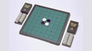 世界中で人気の「オセロゲーム」は日本生まれ～白と黒の逆転劇その魅力と原点
