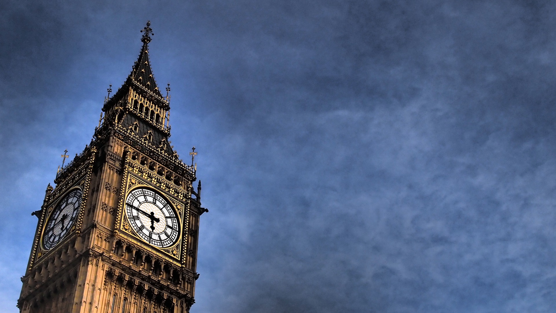 英国がEUを去った日~ロンドンの時計台が刻んだ歳月そして今後の歩み