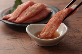 「カニカマ」誕生秘話～実はまったく別の食品の“失敗作”から生まれた驚きの珍味