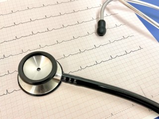 アメリカで世界初の「人工心臓」を作った日本人～命の鼓動が伝える感動の発明史