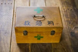 覚えていますか？ケガには「赤チン」～保健室に家庭に常備されていた懐かしの薬
