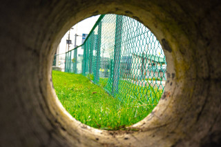 「秘密基地」に夢中になった時代、小学生にとって魅力だった“マル秘空間”の記憶