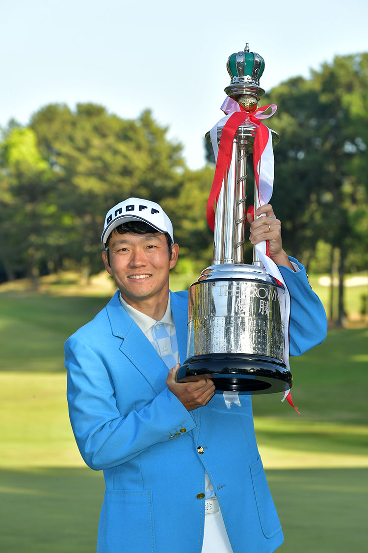 優勝：浅地洋佑選手