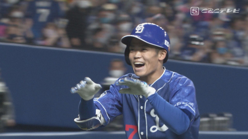 「サンデードラゴンズ」よりプロ初満塁弾を放った時の根尾昂選手©CBCテレビ