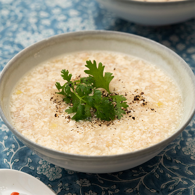 豆腐の白い鶏スープ