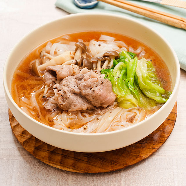 牛肉とレタスの和風フォー