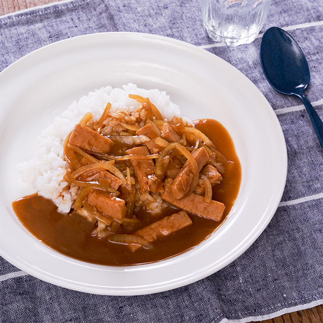 袋調理でカレーとライス