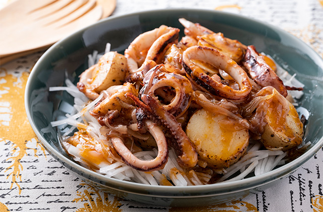 焼き長芋といかのホットサラダ