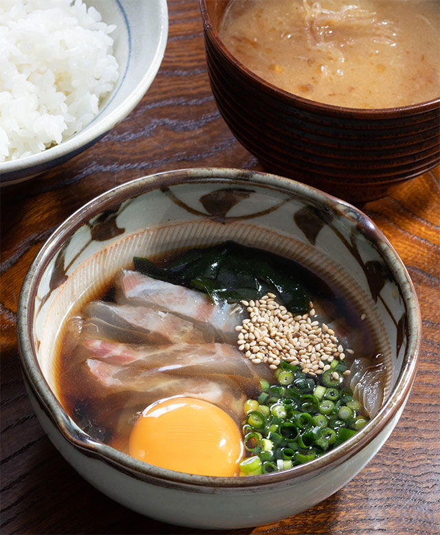 宇和島鯛めし・刺身のツマのみそ汁