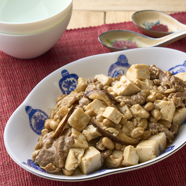 豆腐と大豆の肉みそ炒め煮