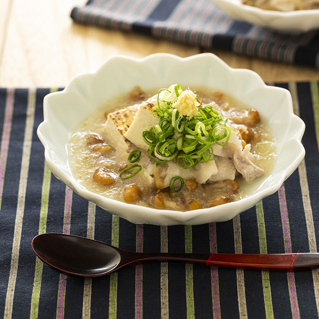 焼き豆腐と豚肉のなめこおろしあんかけ