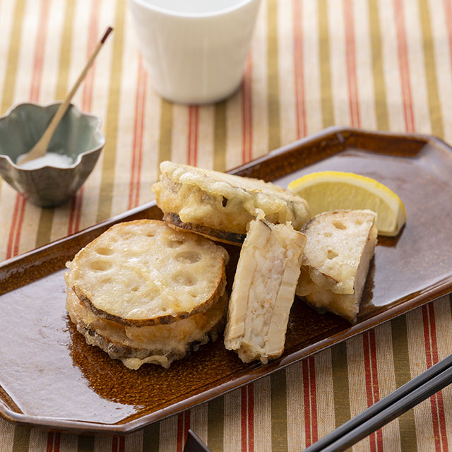 えびしんじょのれんこんはさみ揚げ
