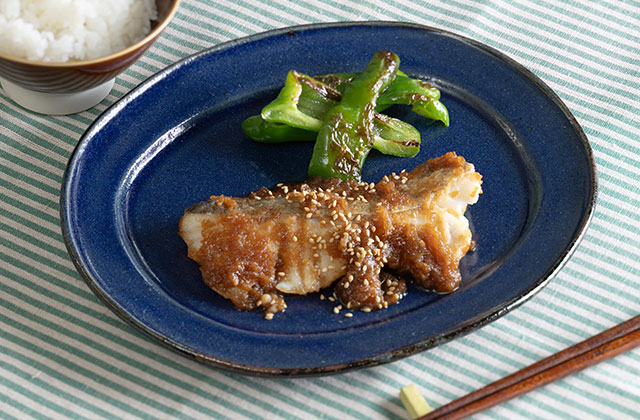 たらのおろし玉ねぎソース