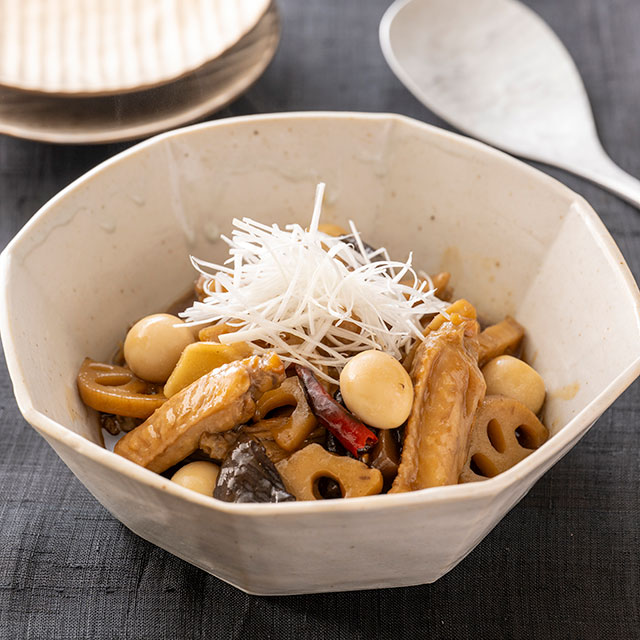 手羽中とれんこんの中華煮込み