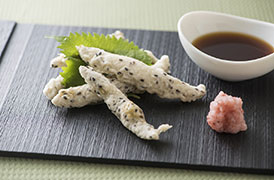 わかさぎの黒ごま天ぷら