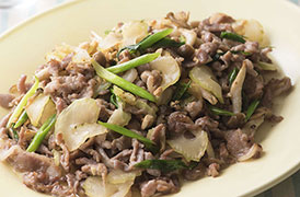 豚肉とセロリのココナッツオイル炒め