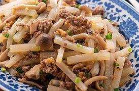 大根と干しえびのそぼろ炒め