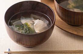 さばと大根のあおさ汁
