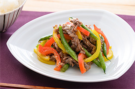 パプリカと牛肉の塩麹炒め