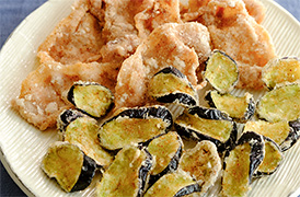 塩もみなすと豚肉の山椒から揚げ