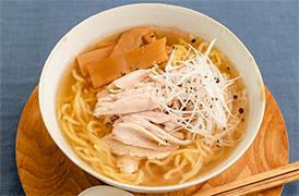 自家製 鶏だしラーメン