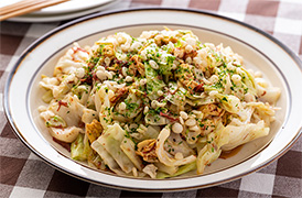 キャベツとコンビーフのウスターソース炒め