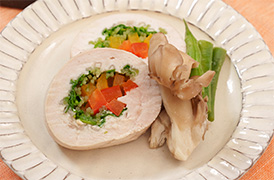 鶏胸肉のロール蒸し