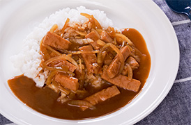 袋調理でカレーとライス