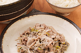 豚バラにんにくねぎ塩炒め・土鍋ごはん