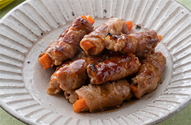 春にんじんの肉巻き・にんじんの皮のマヨきんぴら