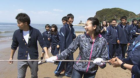 小野浦海岸　地引き網体験