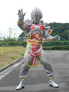 サーペント星人の写真