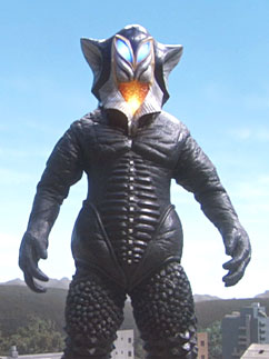 メフィラス星人の写真