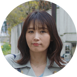 三津谷葉子