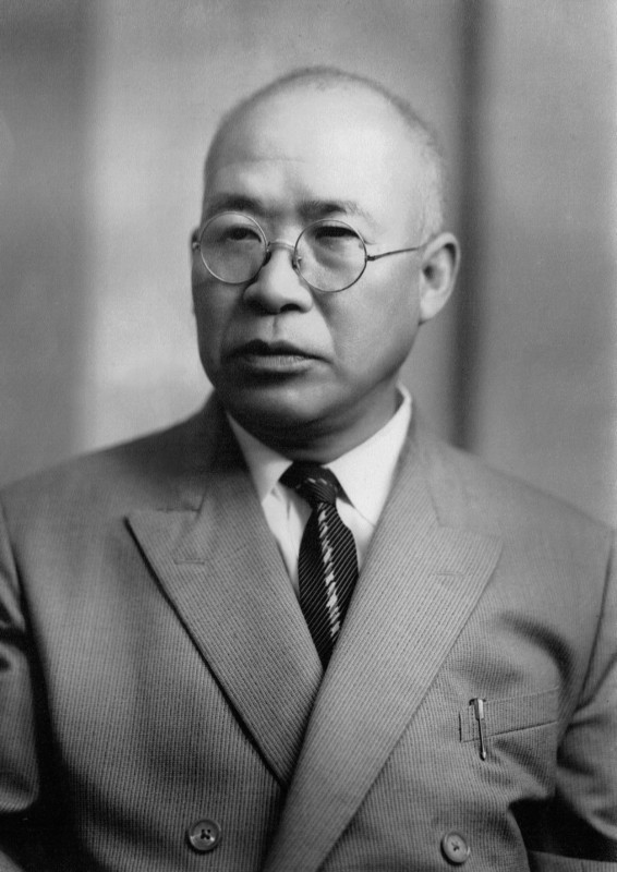 「岩崎瀧三さん」提供:株式会社いわさき
