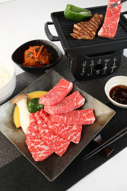 「一人焼肉セットサンプル」提供:株式会社いわさき